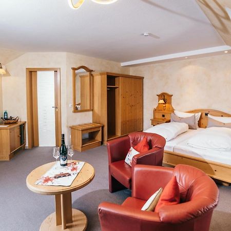 Weinhotel Offenstein Erben Eltville am Rhein Esterno foto